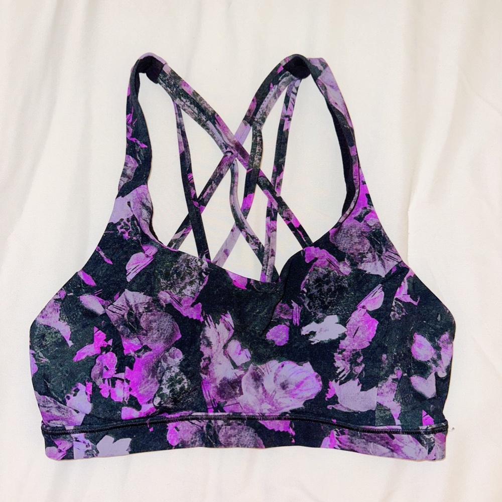 Lululemon Free To Be Serene Bra Size 4